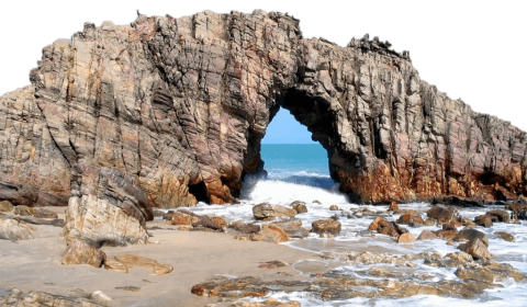 Pedra furada em Jeri